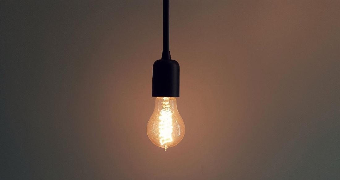Czy producenci lamp oświetleniowych mogą nas czymś jeszcze zaskoczyć? Okazuje się, że tak
