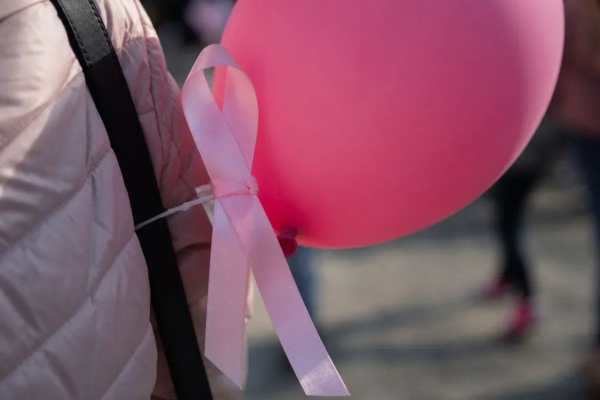 Obraz do artykułu: Marsz w centrum i dodatkowe kursy po meczu Pogoni. Sobota ze zmianami w Szczecinie