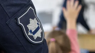 Pierwszoklasiści ze Szczecina usłyszeli, jak bezpiecznie jeździć hulajnogą