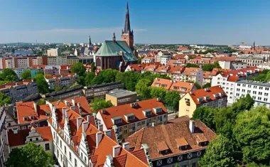 Awaria na ul. Stalmacha – tramwaje zawieszone, uruchomiono autobusy zastępcze