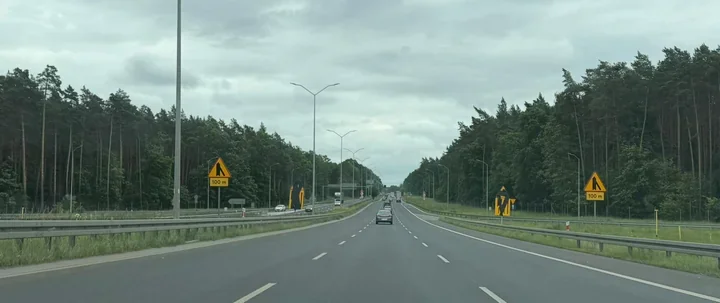 Przy wyjeździe ze Szczecina ruszają zmiany na S10. Kierowców czekają utrudnienia