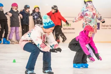 Ostatnie miejsca na półkoloniach w Enea Arenie - sport, lodowisko i warsztaty