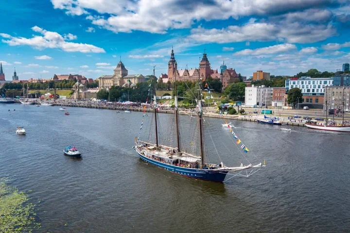 Trzy nowe punkty i nocna sprzedaż biletów podczas Żagli 2026
