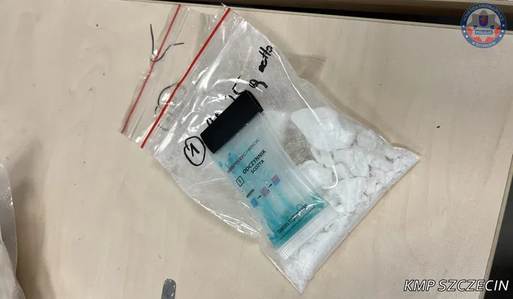 W szczecińskim mieszkaniu policja znalazła prawie 2,6 kilograma narkotyków