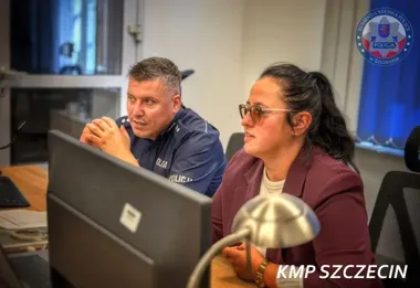 Szczecińscy policjanci i operatorzy 112 ćwiczyli reakcję w kryzysie