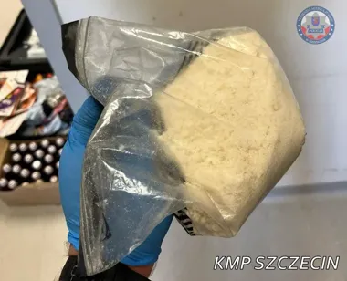 Blisko 35 kg narkotyków i ponad 38 tys. zł. Miesiąc działań policji