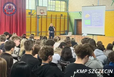 Jeden błąd na hulajnodze może skończyć się źle - policjanci ostrzegli w Szczecinie