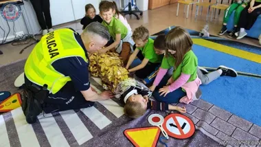 Dzieci w Szczecinie ćwiczyły bezpieczeństwo z policją