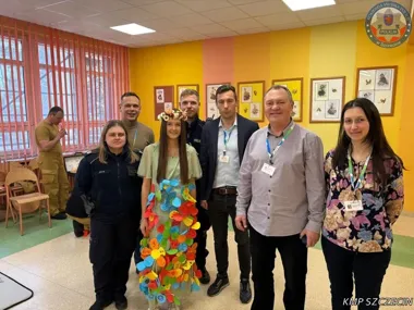 Policyjny sprzęt przyciągnął tłumy na festynie Nowego Miasta