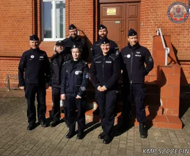 Szczecińscy policjanci weszli do domów bohaterów - to była wyjątkowa wizyta