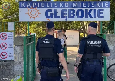 Pierwsze godziny wakacji pod policyjną kontrolą w Szczecinie - patrole sprawdzały newralgiczne miejsca