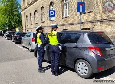 Szczecin - przy przejściach padło 116 wykroczeń, policja wyłapała też dwóch kierujących