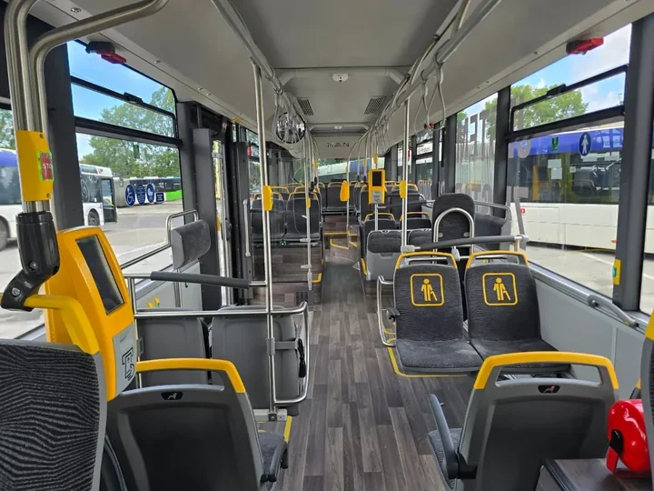 Elektryczny MAN wyjeżdża na prawobrzeże. Sprawdzian na 12 liniach